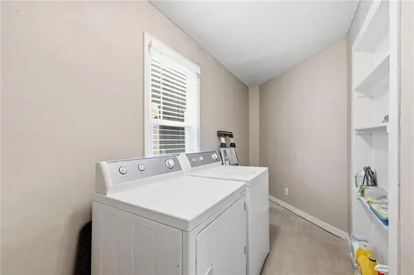 327 Maple BLVD, Kansas City, MO 64124