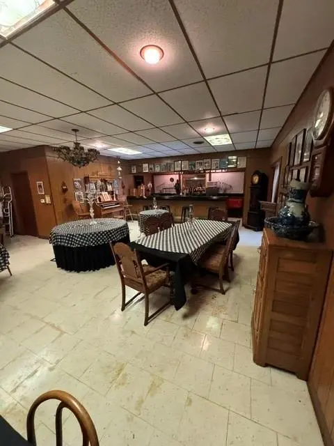 402 E Washington ST, Arma, KS 66712