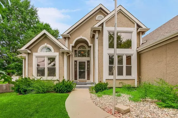 10500 NE 98th ST, Kansas City, MO 64157
