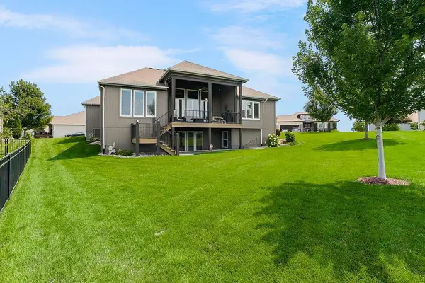 12901 W 172nd ST, Overland Park, KS 66221