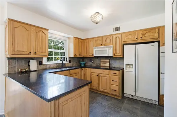 12739 Overbrook RD, Leawood, KS 66209