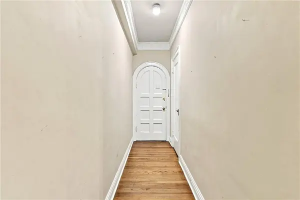 309 E Emanuel Cleaver BLVD #404, Kansas City, MO 64112