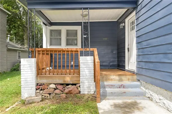 1122 2nd AVE, Leavenworth, KS 66048