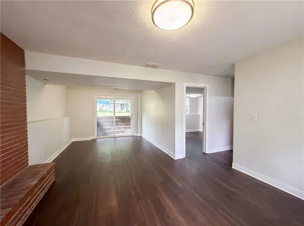 2909 Sagebrush DR, Lawrence, KS 66047
