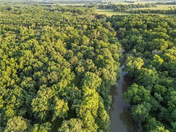 S 600 RD, Richards, MO 64778