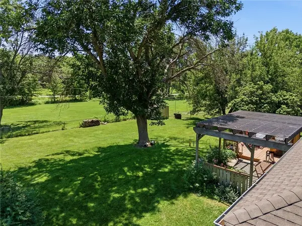 503 S Park DR, Raymore, MO 64083