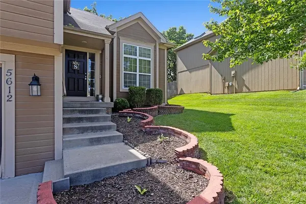 5612 N Wyoming AVE, Kansas City, MO 64118