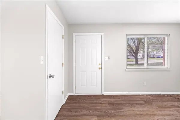 8021 Holmes RD, Kansas City, MO 64131