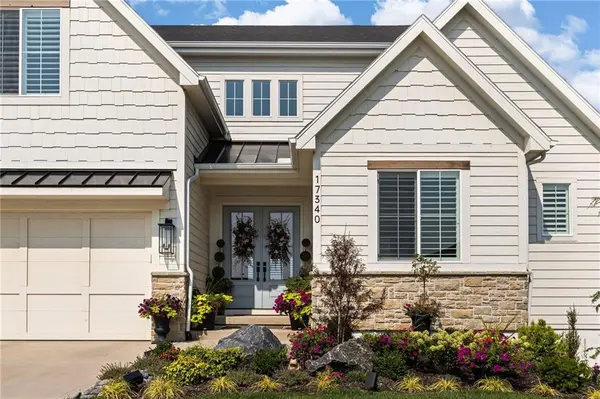 17340 Earnshaw ST, Overland Park, KS 66221