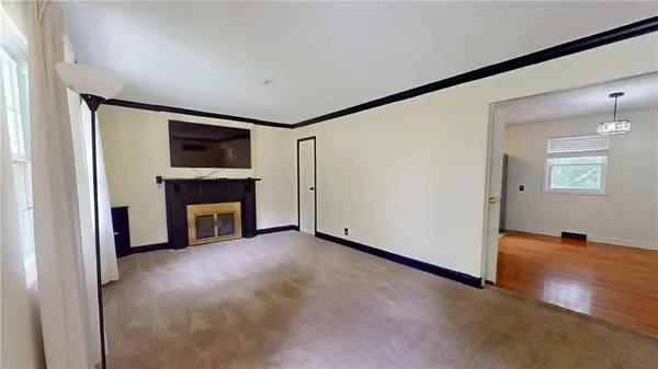 5902 Pleasant AVE, St Joseph, MO 64503