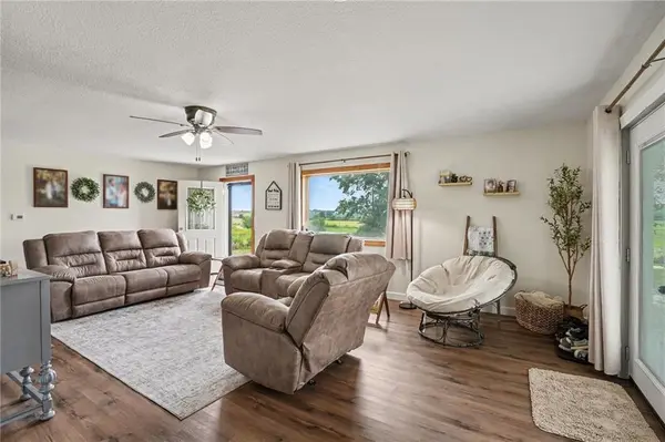 10189 SE Saxton Easton RD, Easton, MO 64443