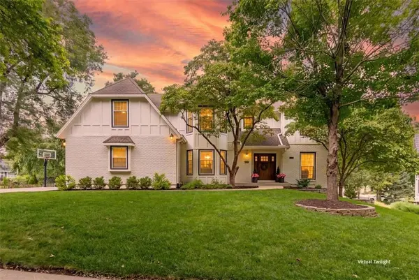 11404 Linden ST, Leawood, KS 66211