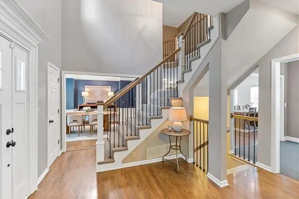 11404 Linden ST, Leawood, KS 66211