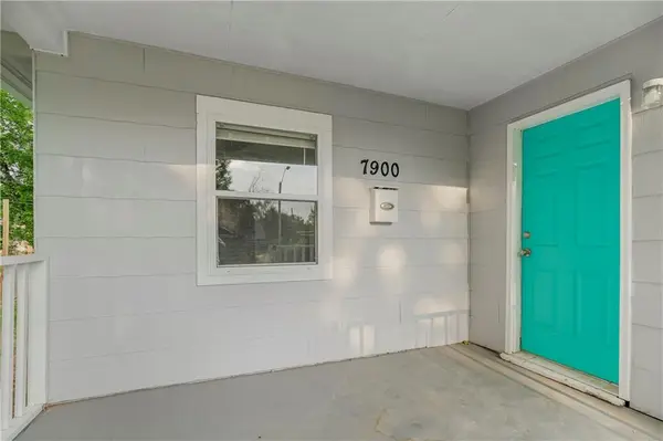 7900 CHESTNUT AVE, Kansas City, MO 64132