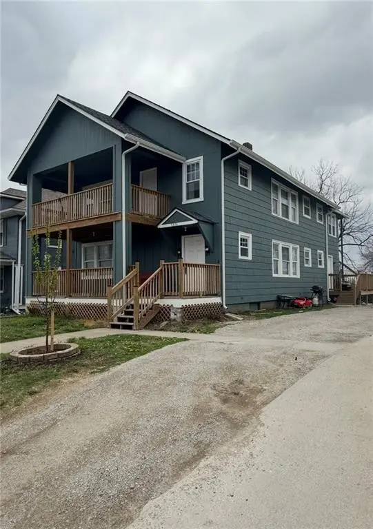 5816 E 14th ST, Kansas City, MO 64126