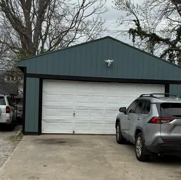 5822 E 14th ST, Kansas City, MO 64126