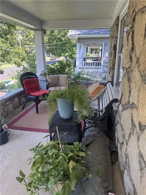 225 W Moore ST, Independence, MO 64050