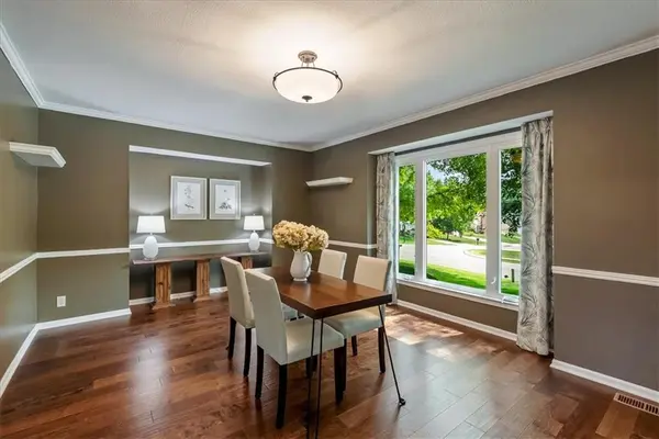 14630 W 86th ST, Lenexa, KS 66215