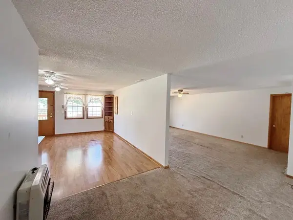 1409 S 32 HWY, El Dorado Springs, MO 64744