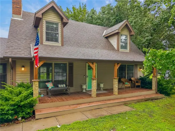 25302 E 130TH ST, Greenwood, MO 64034