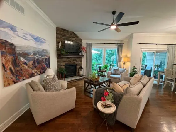 4116 Autumn Ridge CT, St Joseph, MO 64505