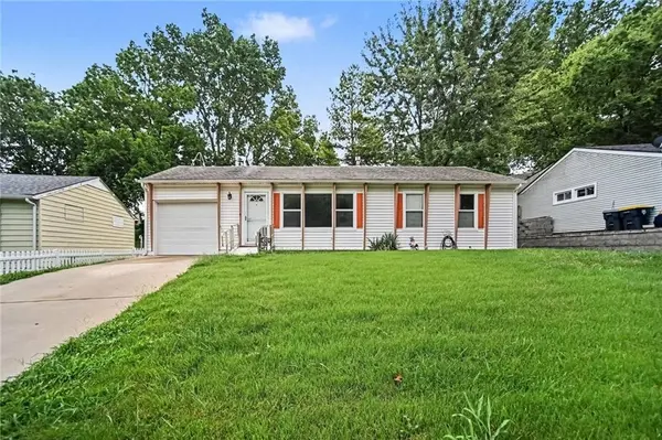 4519 N Troost AVE, Kansas City, MO 64116