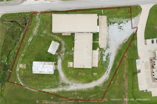 1313 State ST, Mound City, MO 64470