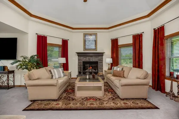 7368 SW Karen RD, Trimble, MO 64492