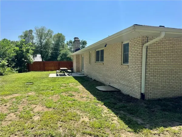 506 Atchison ST, Oskaloosa, KS 66066