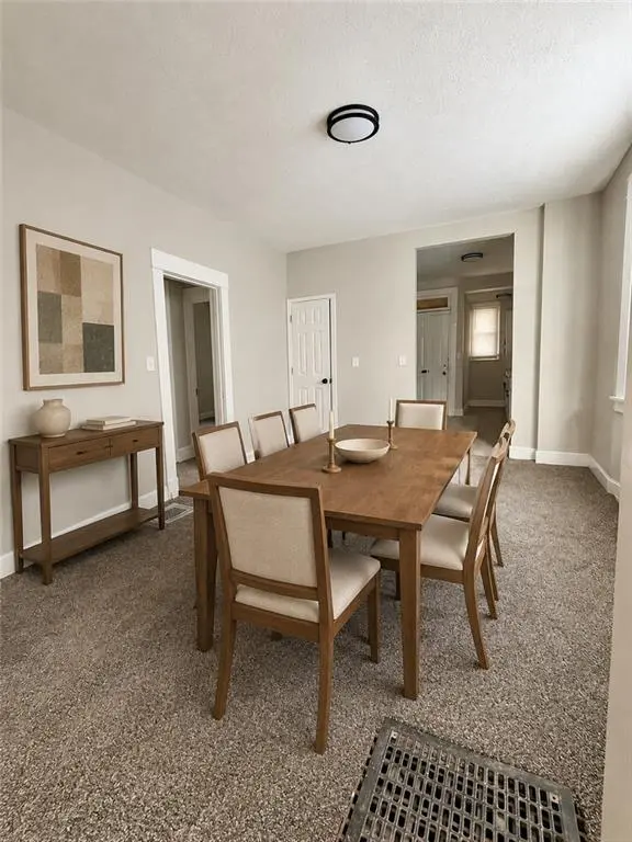 3611 PARK AVE, Kansas City, MO 64109