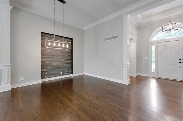 14714 Conser ST, Overland Park, KS 66223