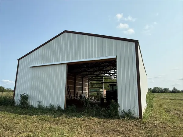 19984 KK HWY, Lawson, MO 64062