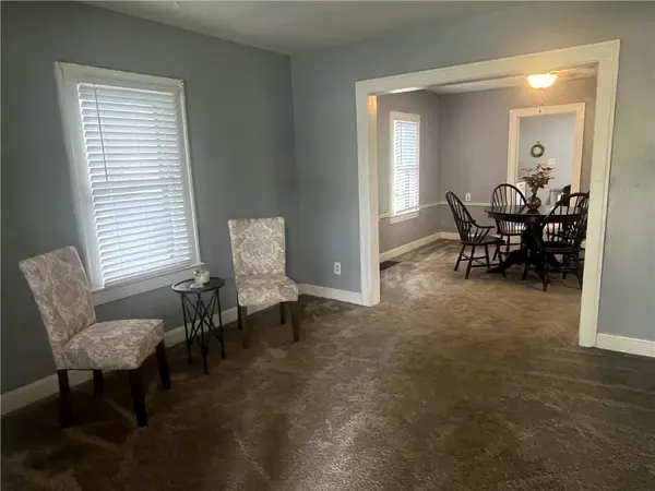 8320 Wabash AVE, Kansas City, MO 64132