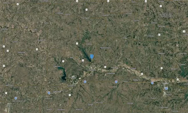 7850 Lakeside AVE, Manhattan, KS 66502