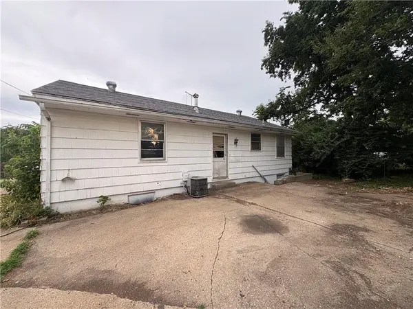 5049 N Brighton AVE, Kansas City, MO 64119