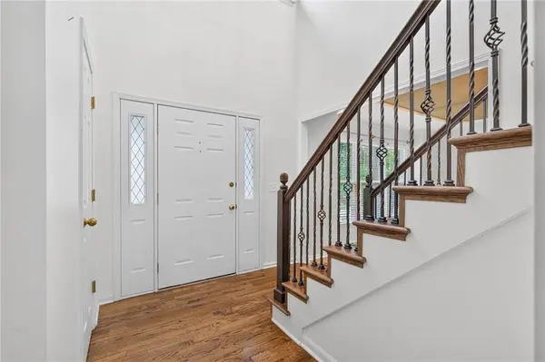 9109 W 126th TER, Overland Park, KS 66213