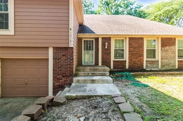 12101 E 60th TER, Kansas City, MO 64133