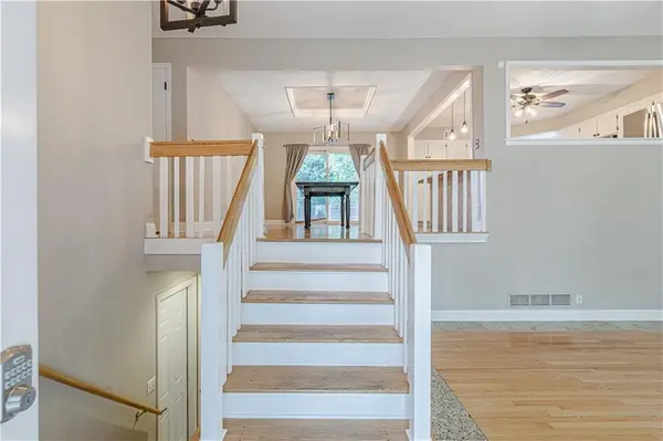 11030 Rene ST, Lenexa, KS 66215