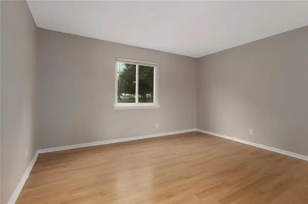 2621 N 155th TER, Basehor, KS 66007