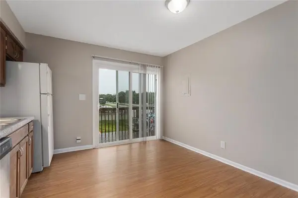2621 N 155th TER, Basehor, KS 66007