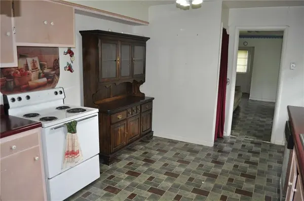 7515 NW Lake RD, Platte Woods, MO 64151