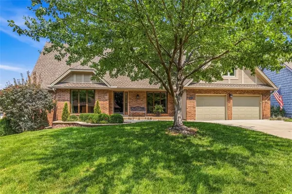 6312 W 108th ST, Overland Park, KS 66211