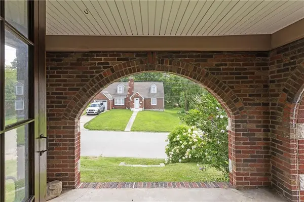 3200 EVERETT AVE, Kansas City, KS 66102