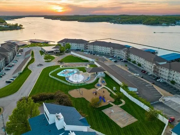 1210 Lands End Pkwy #414, Osage Beach, MO MO