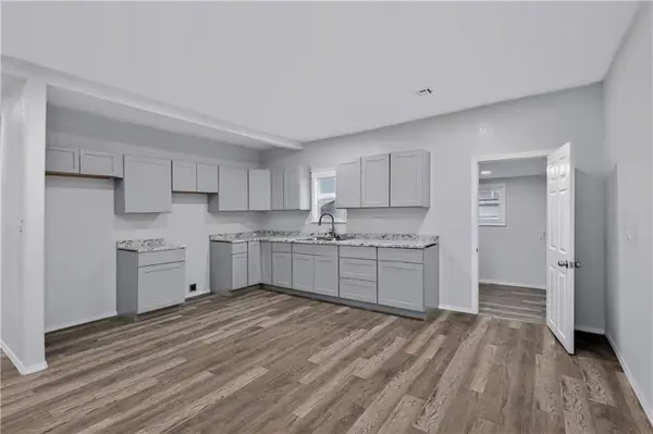 216 N Indiana AVE, Columbus, KS 66725
