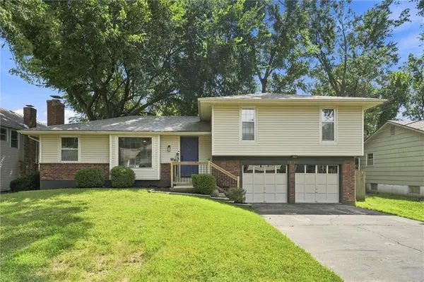 12727 W 100th ST, Lenexa, KS 66215