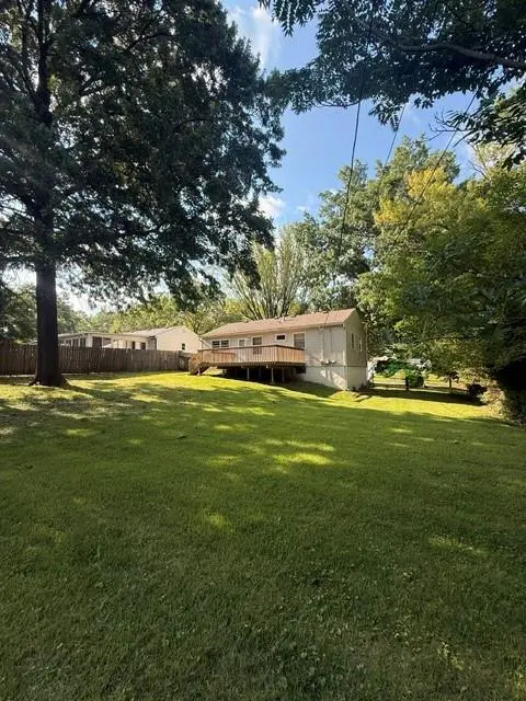 6307 Rowland AVE, Kansas City, KS 66104
