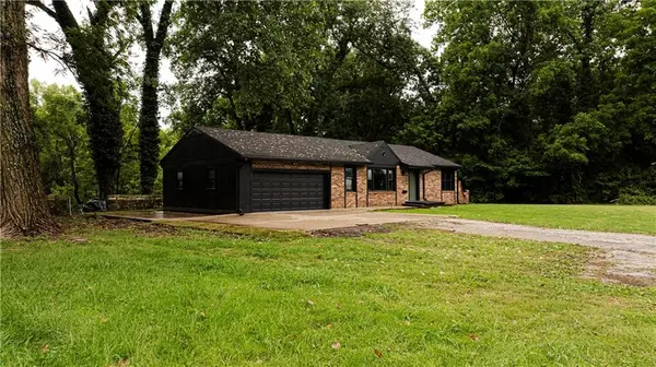 18405 E Truman RD, Independence, MO 64057