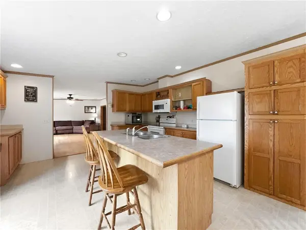 705 Main ST, De Kalb, MO 64440