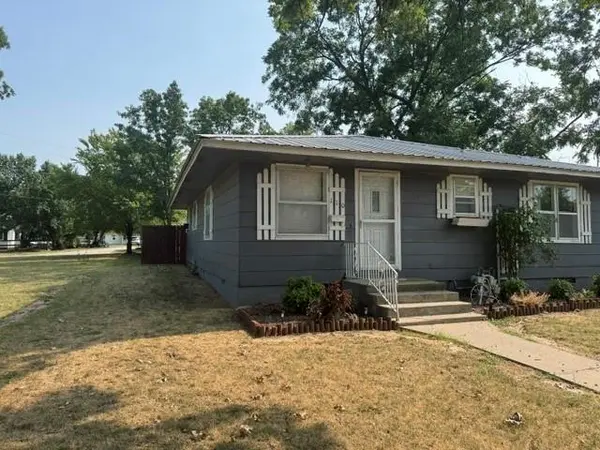 110 E Church ST, Caney, KS 67333